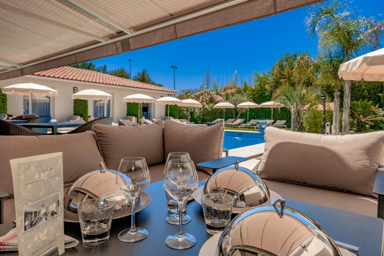 Hotel Villa Sophia - Adults Only July And August Mougins Bagian luar foto