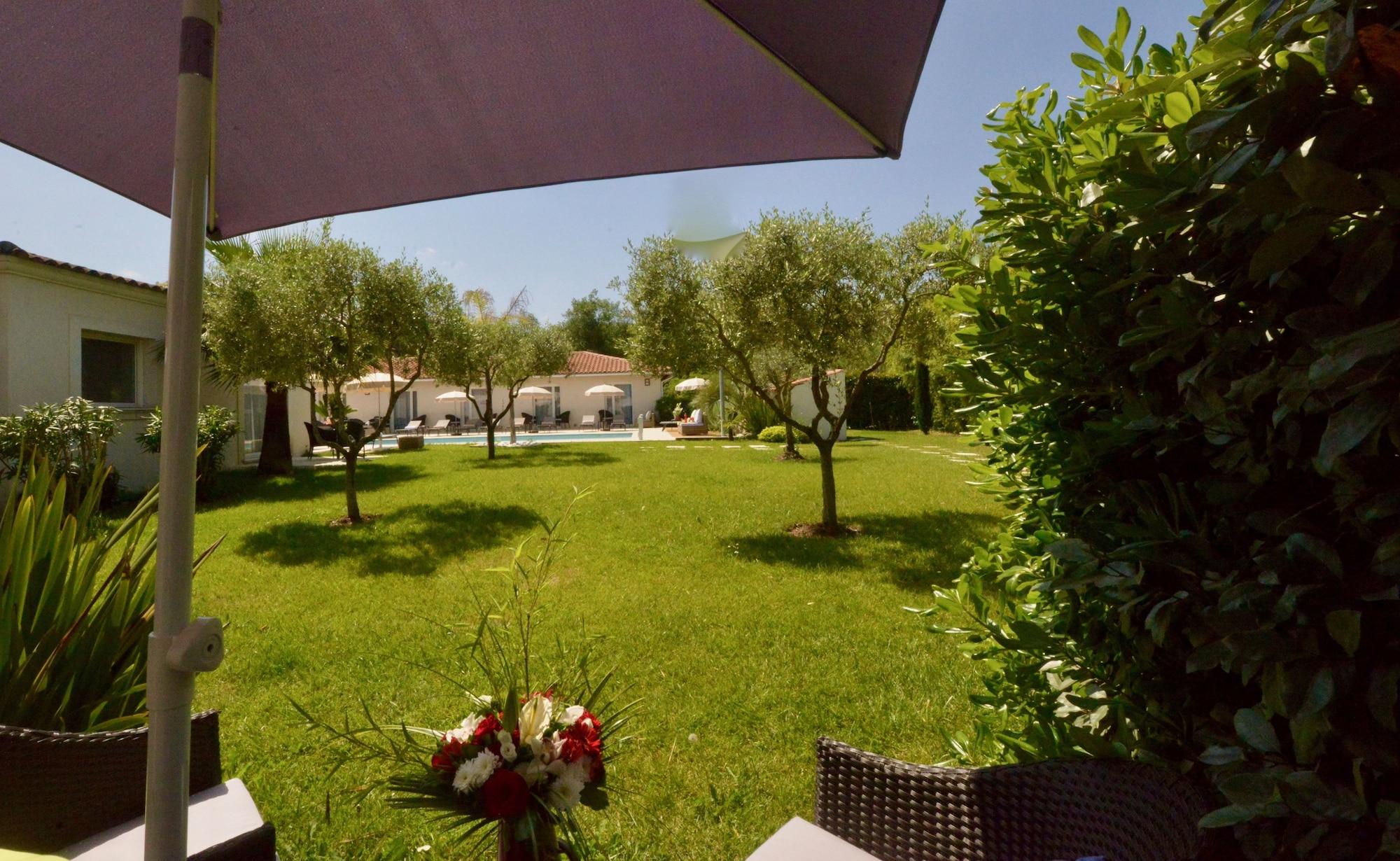 Hotel Villa Sophia - Adults Only July And August Mougins Bagian luar foto