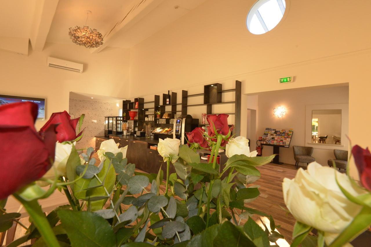 Hotel Villa Sophia - Adults Only July And August Mougins Bagian luar foto