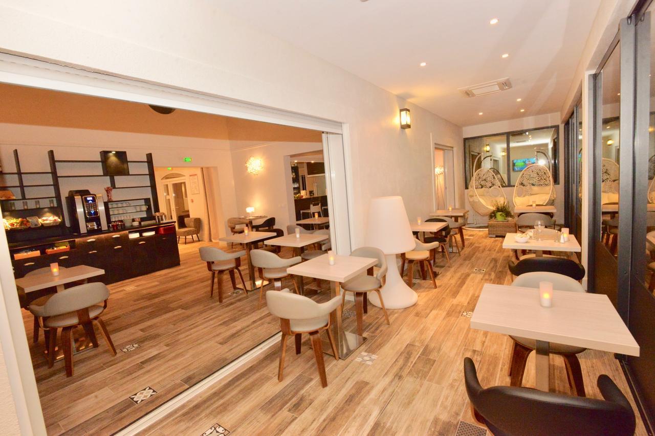 Hotel Villa Sophia - Adults Only July And August Mougins Bagian luar foto