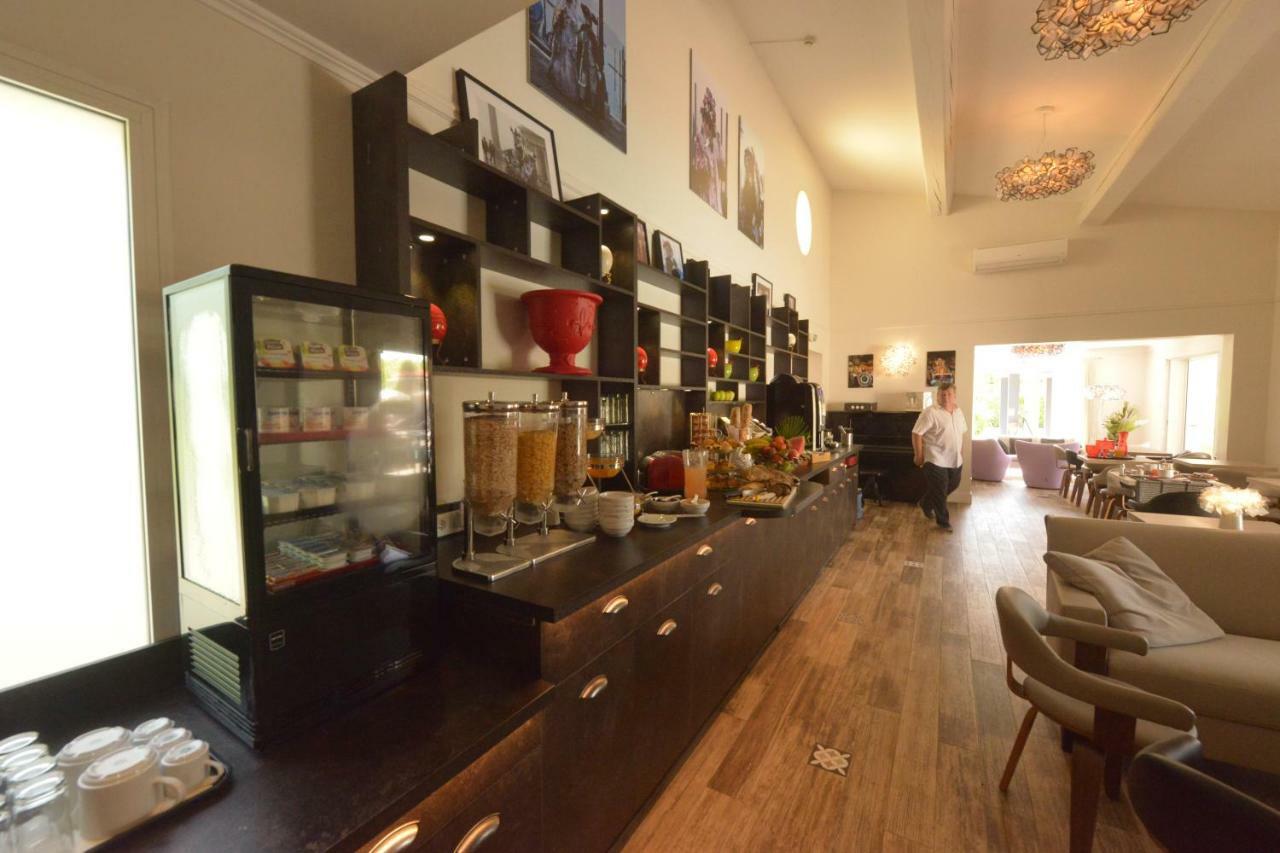 Hotel Villa Sophia - Adults Only July And August Mougins Bagian luar foto