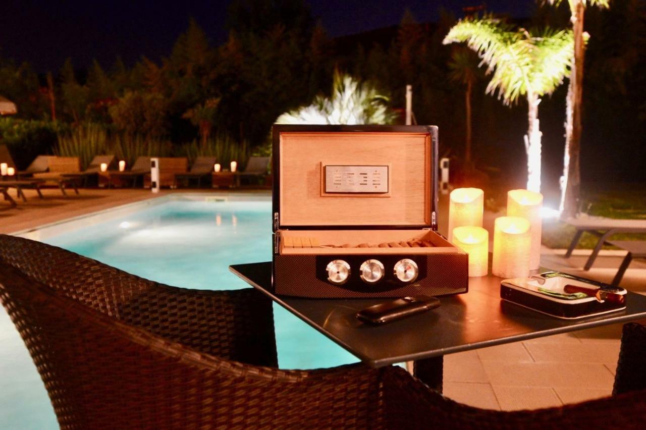 Hotel Villa Sophia - Adults Only July And August Mougins Bagian luar foto